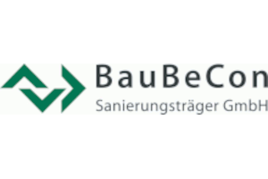 Das Logo von BauBeCon Sanierungsträger GmbH