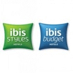 Das Logo von ibis Styles & ibis budget