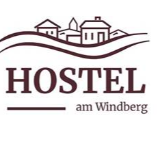 Das Logo von Hostel 