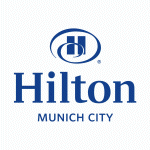 Das Logo von Hilton München City