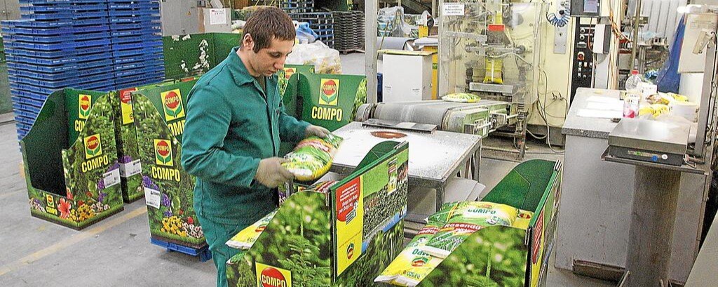 lärche künstlich Gasper Künstlicher Bonsai Lärche Han Kengai H90cm mit Topf – Le Gioie