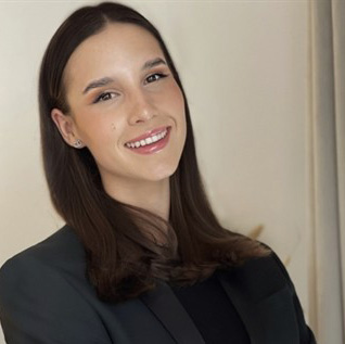 Porträt von Lena Ludwig, Talent Acquisition Manager bei Stepstone